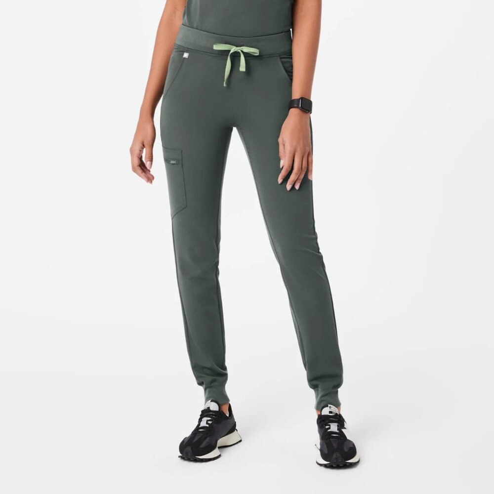 FIGS Women's Zamora Jogger XS Petite BONSAI